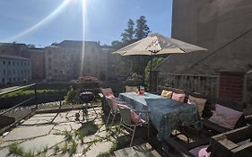 Urlaubstraum mit Pool, Terrasse&Fluss im Garten - UT