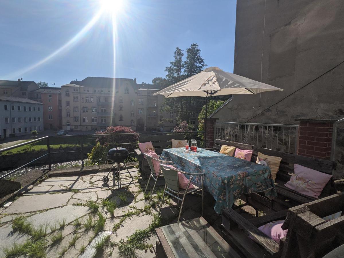 Ferienwohnung Urlaubstraum mit Pool, Terrasse&Fluss im Garten - UT Sebnitz Exterior foto